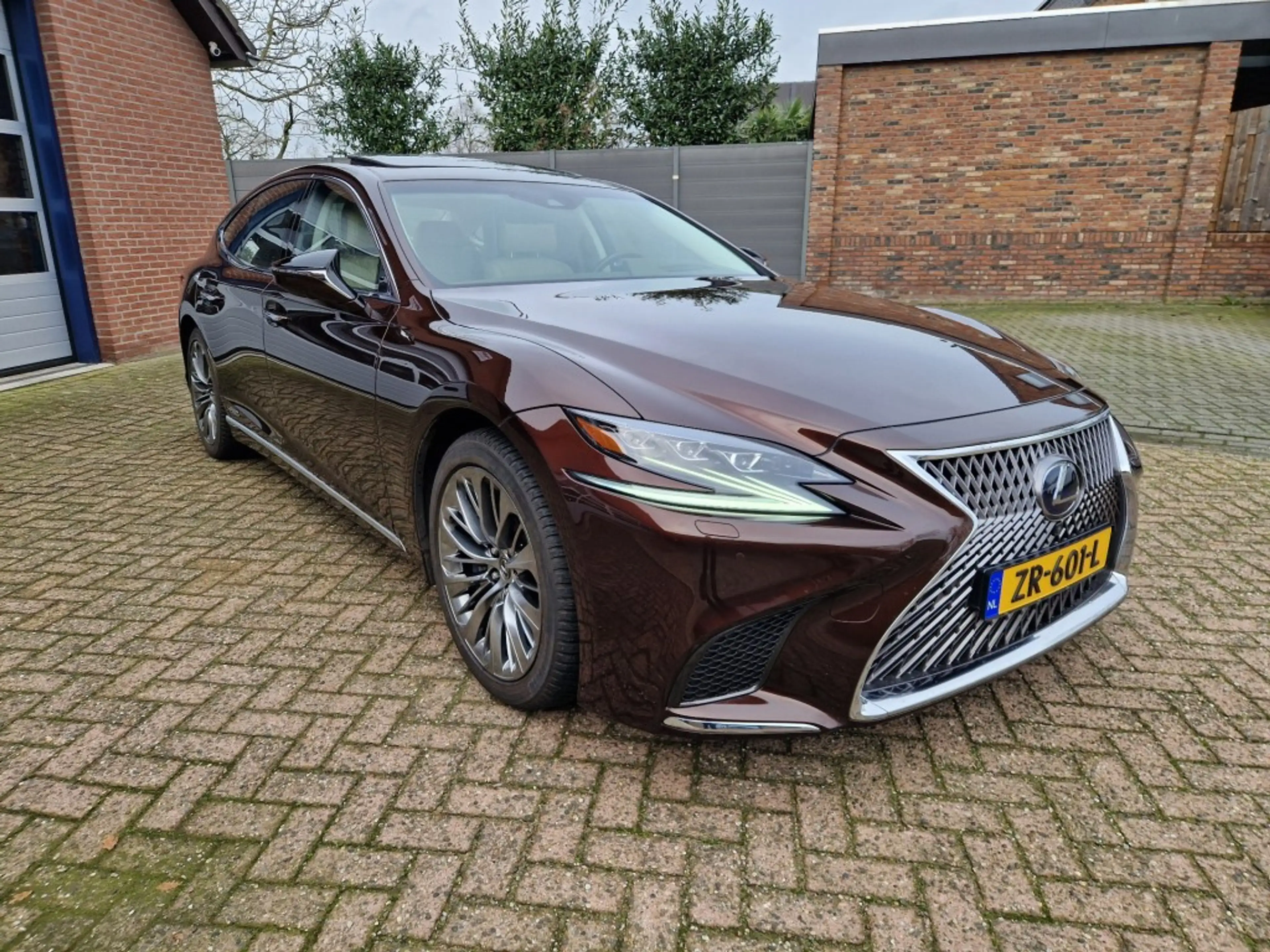 Lexus Others 500h Executive Line Mark Levinson NL-auto Schuifda — photo 2