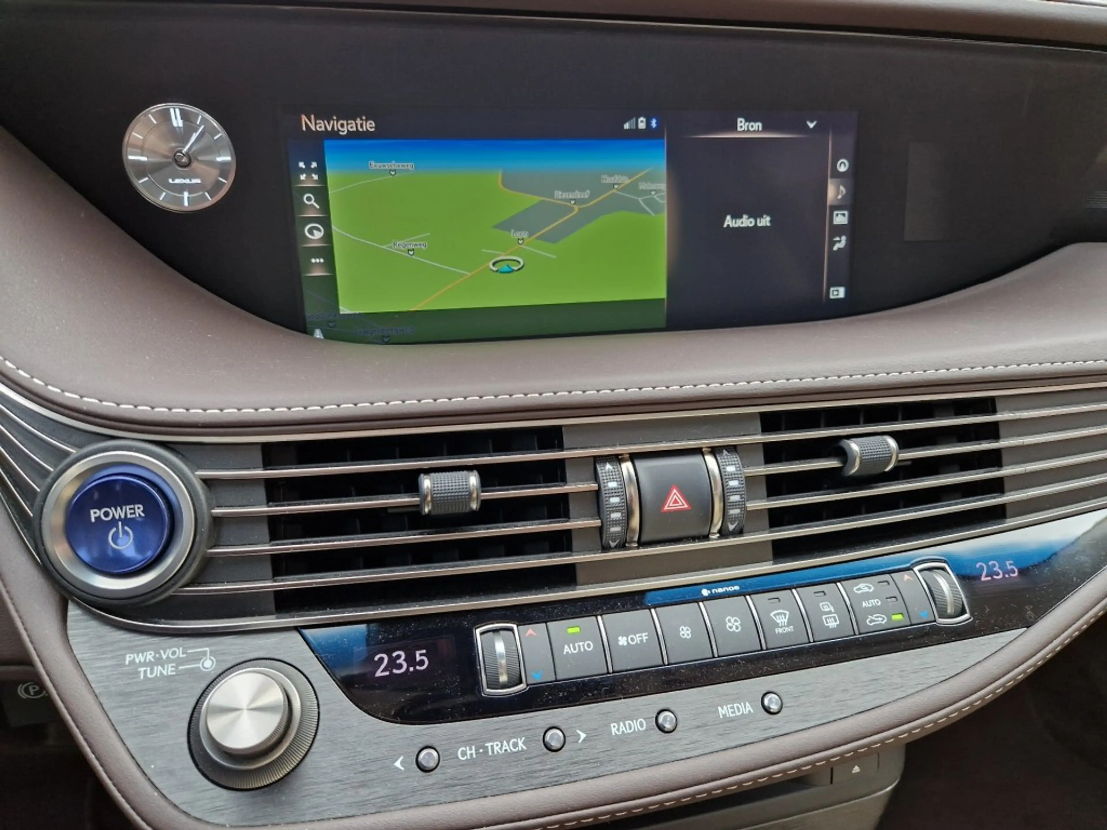Lexus Others 500h Executive Line Mark Levinson NL-auto Schuifda — photo 10