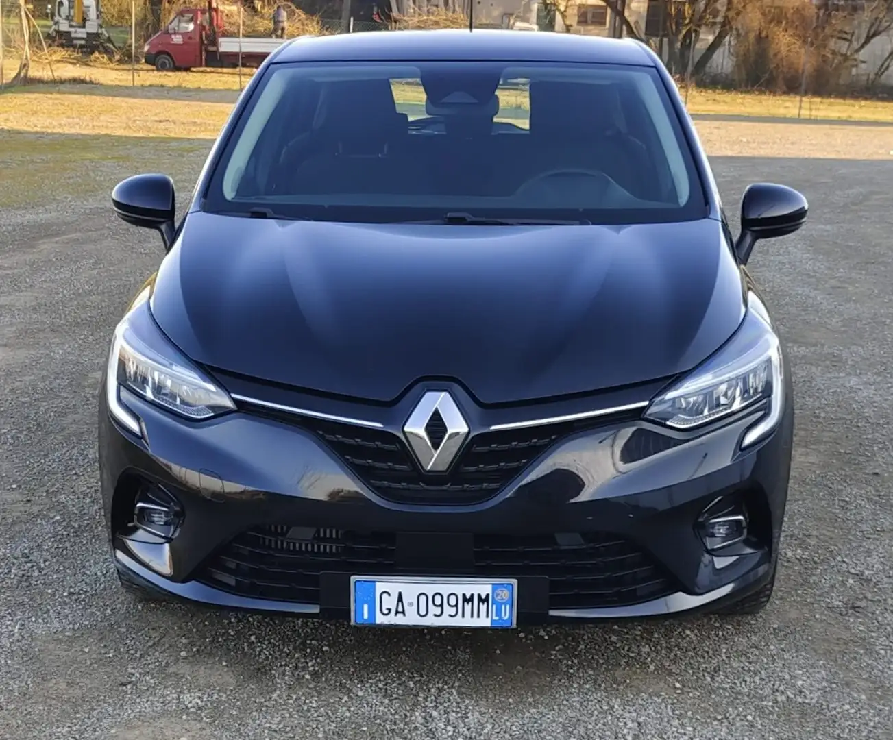 Renault Clio Clio 1.0 tce Intens Gpl 100cv Schwarz - 1