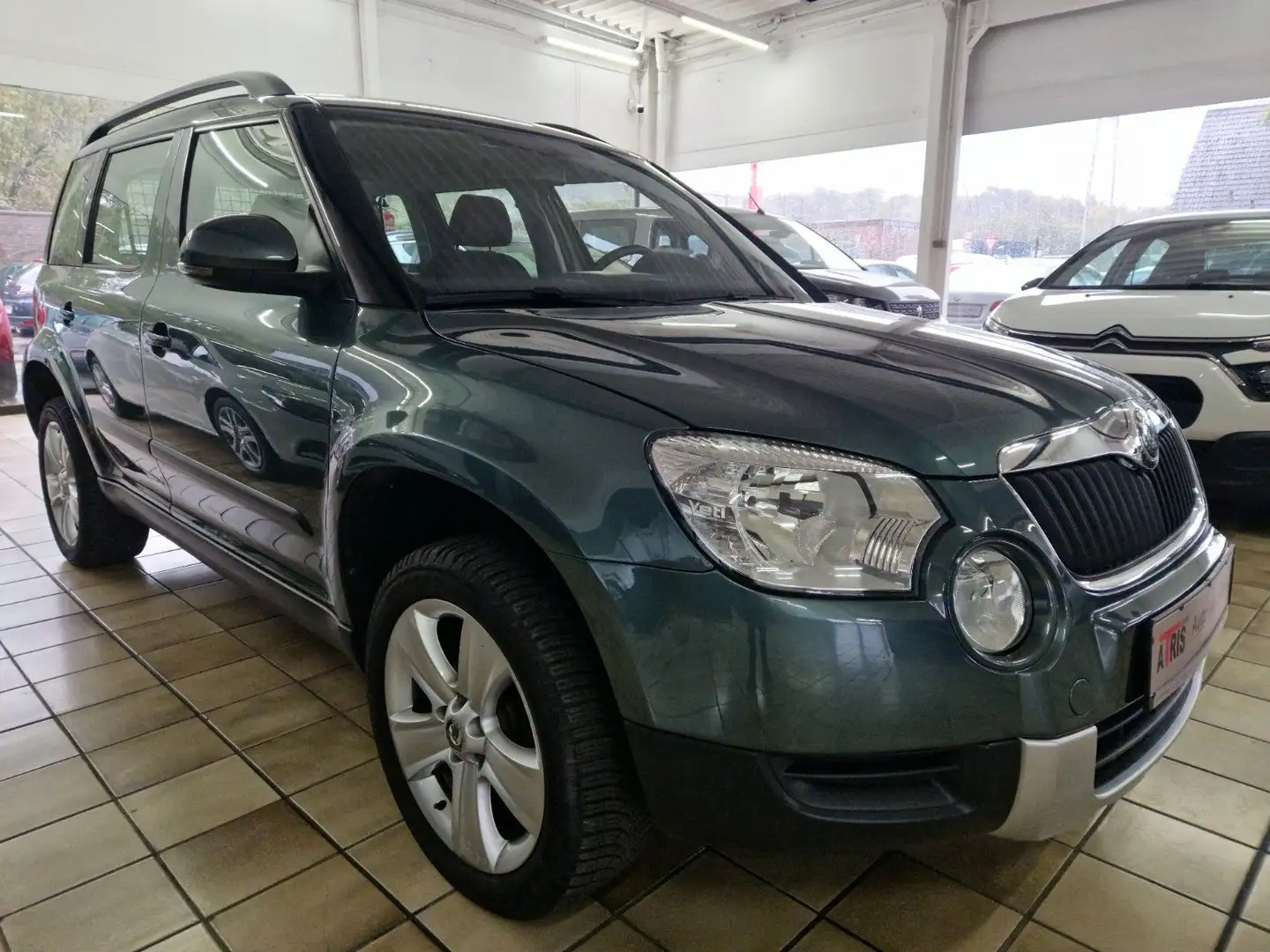 Skoda Yeti Ambition  1,2 TSI Grün - 2