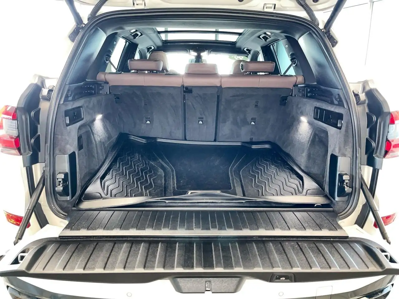 BMW X5 снимка BMW X5