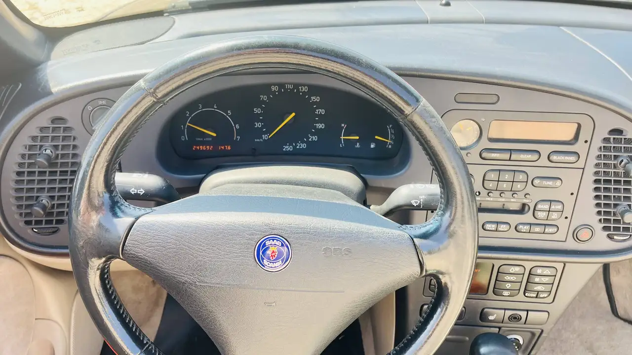 Saab 900/ II Cabrio 2,5l V6, foto 6