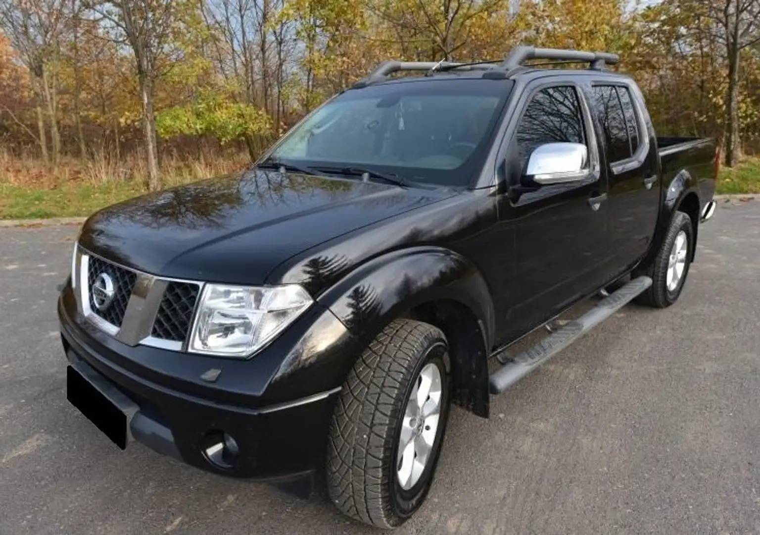 Nissan Navara Navara DPF Platinum Schwarz - 1