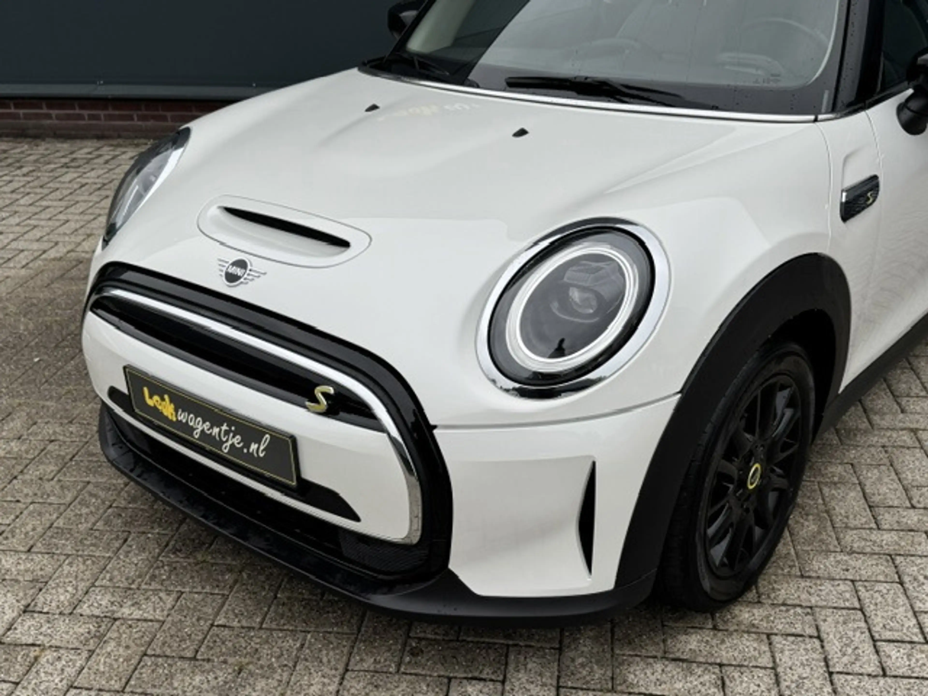MINI Electric Classic 33 kWh *carplay *stoelverw. *17.1 — photo 10