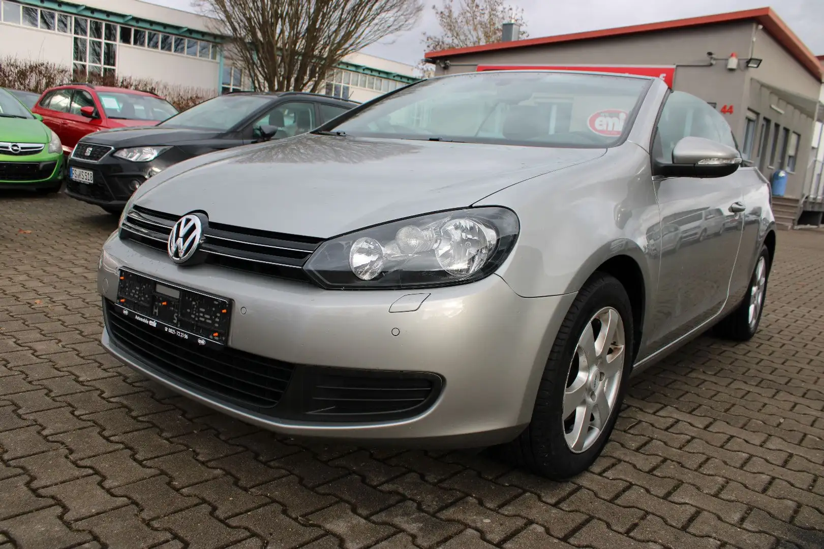 Volkswagen Golf 1.2 TSI Cabrio SHZ,PDC,Navi Grau - 1
