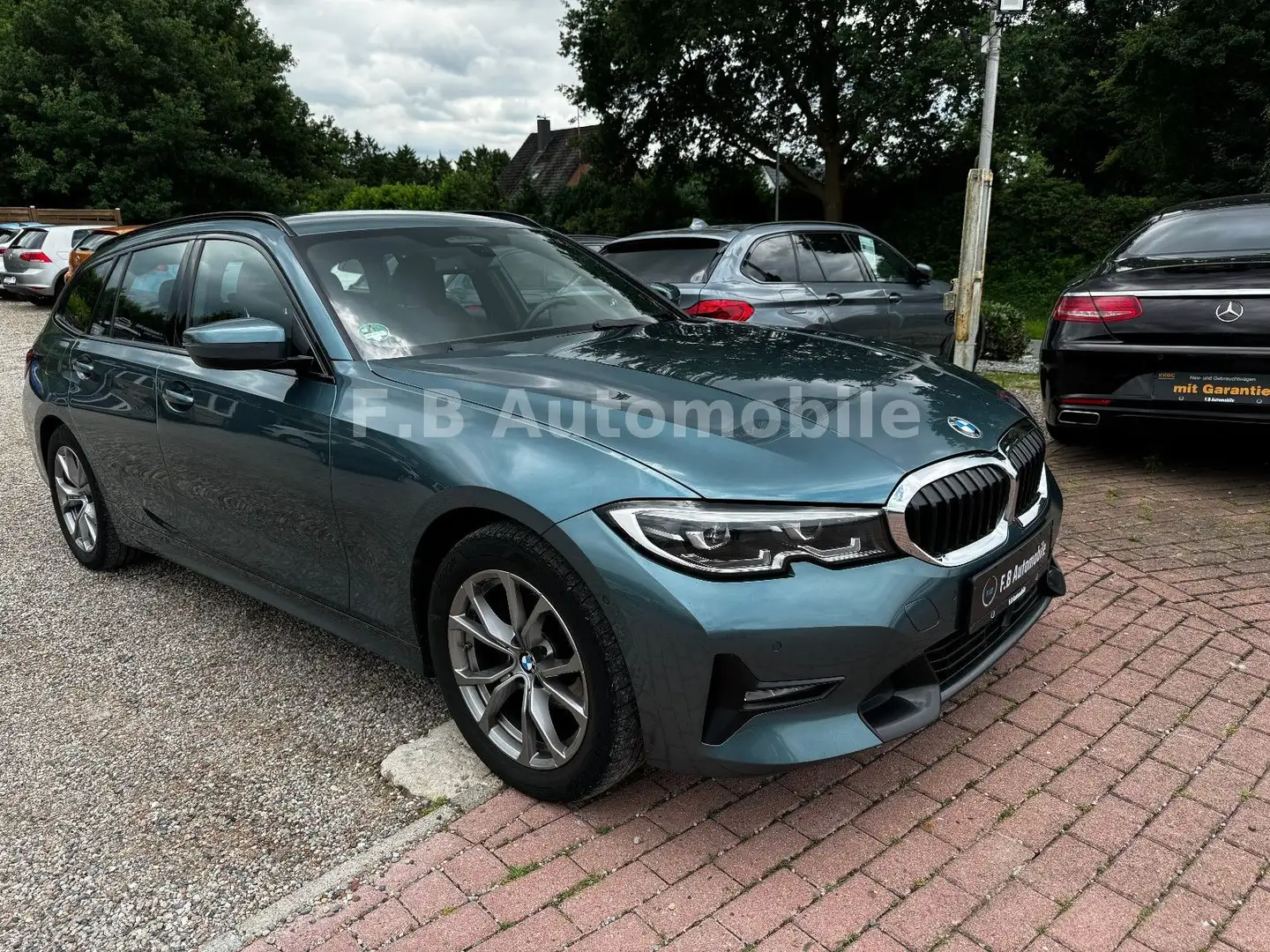 BMW 318 d Sport Line/HARMANN/RFK/UVM.. Bleu - 1