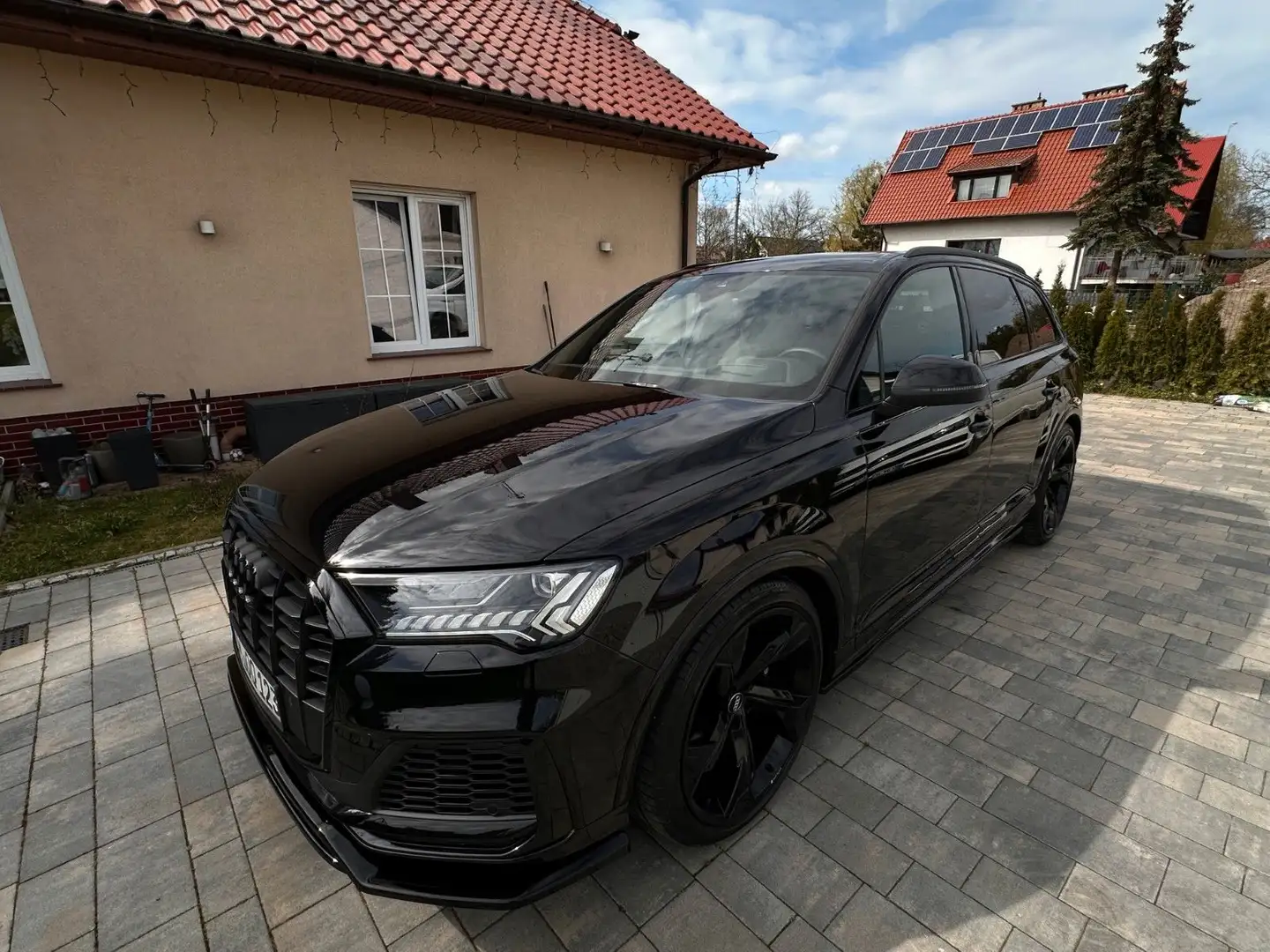Audi Q7 55 TFSI  Matrix S-Sitz Carbon Black Pearl Schwarz - 1