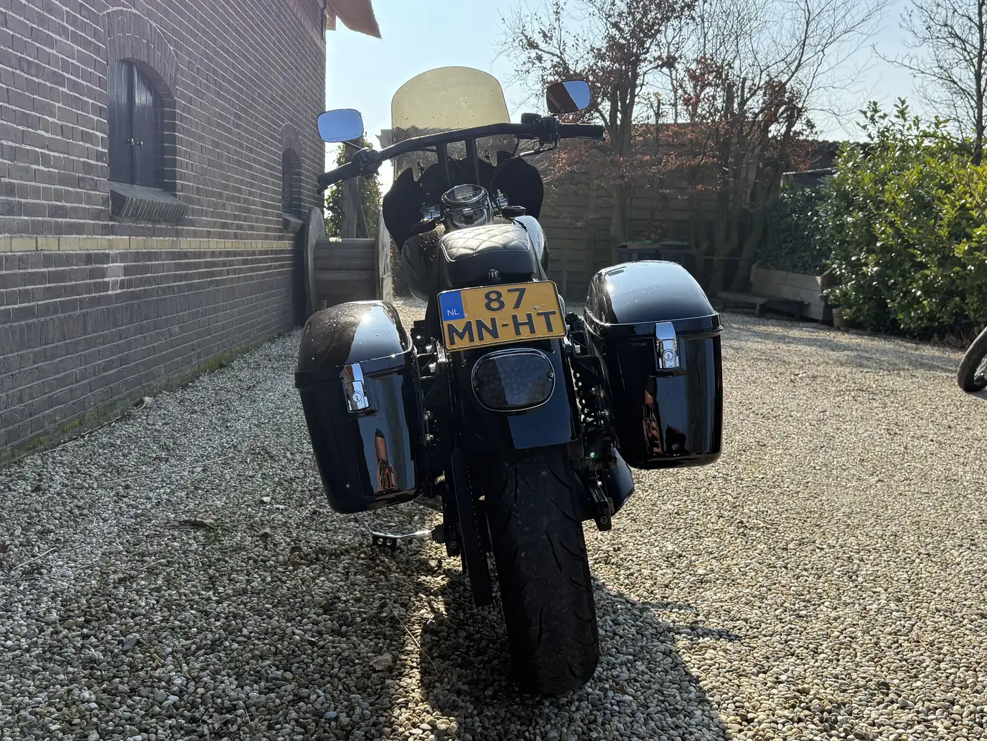 Harley-Davidson Dyna Super Glide Clubstyle Schwarz - 2