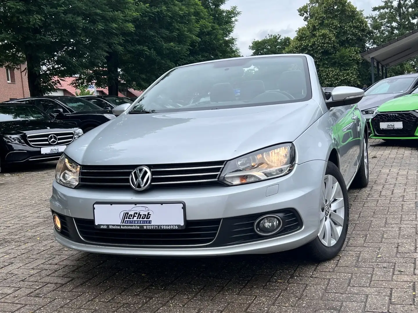 Volkswagen Eos Basis Cabrio Silber - 1