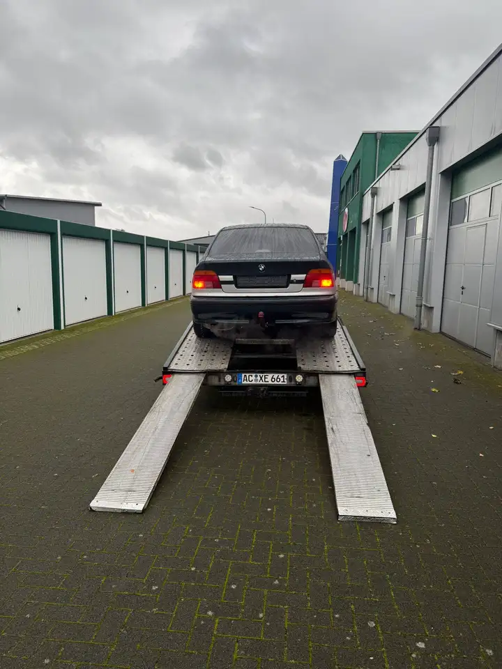 BMW 520i, foto 4