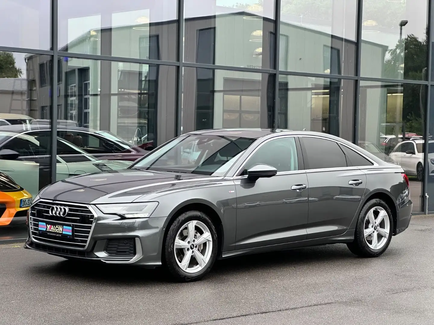 Audi A6 40 TDI S tronic S line 1.HA/ACC/NAV/S-HEFT/LM Grau - 2