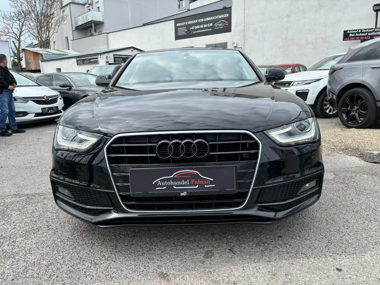 Audi A4 2,0 TDI Intense  **S line plus** Autom. 150PS Schwarz - 2