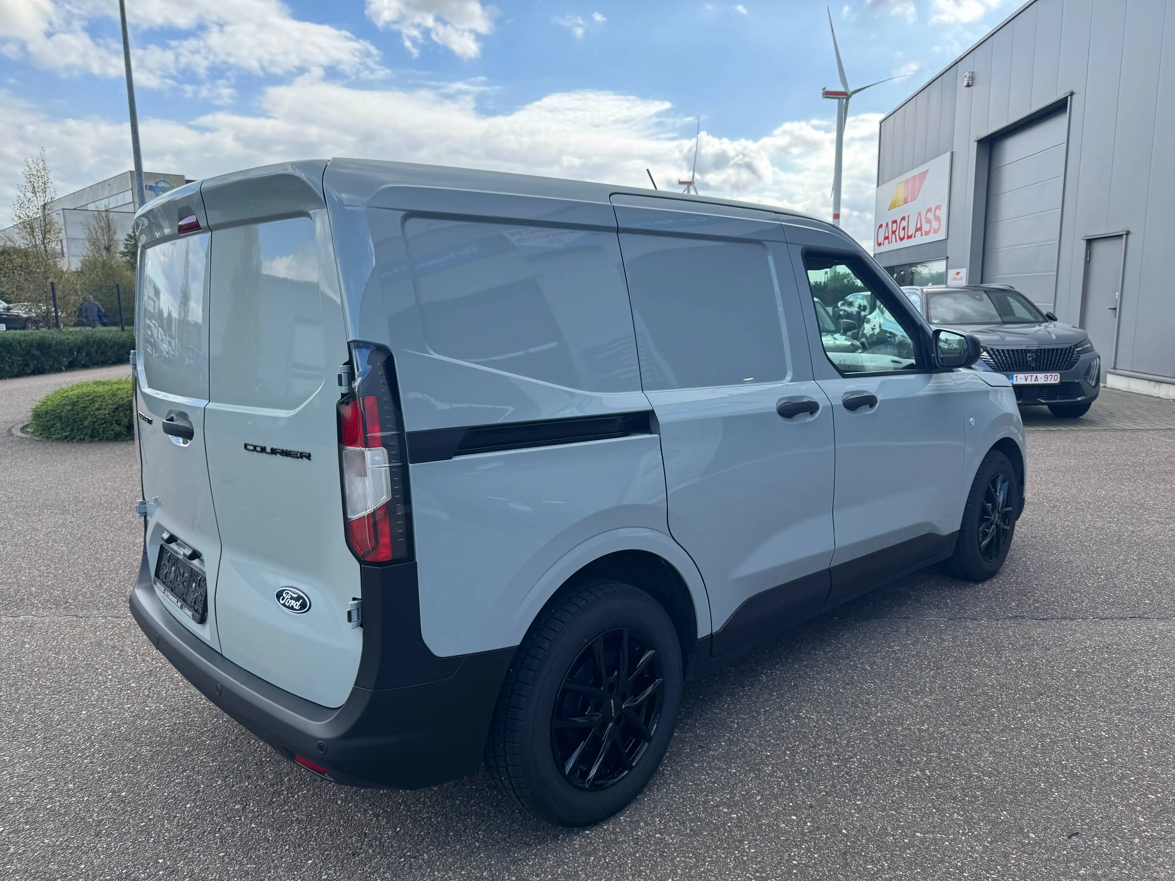 Ford Transit Courier Transit Courier 1.0 EcoBoost Trend/Navigatie/5j gar — photo 4