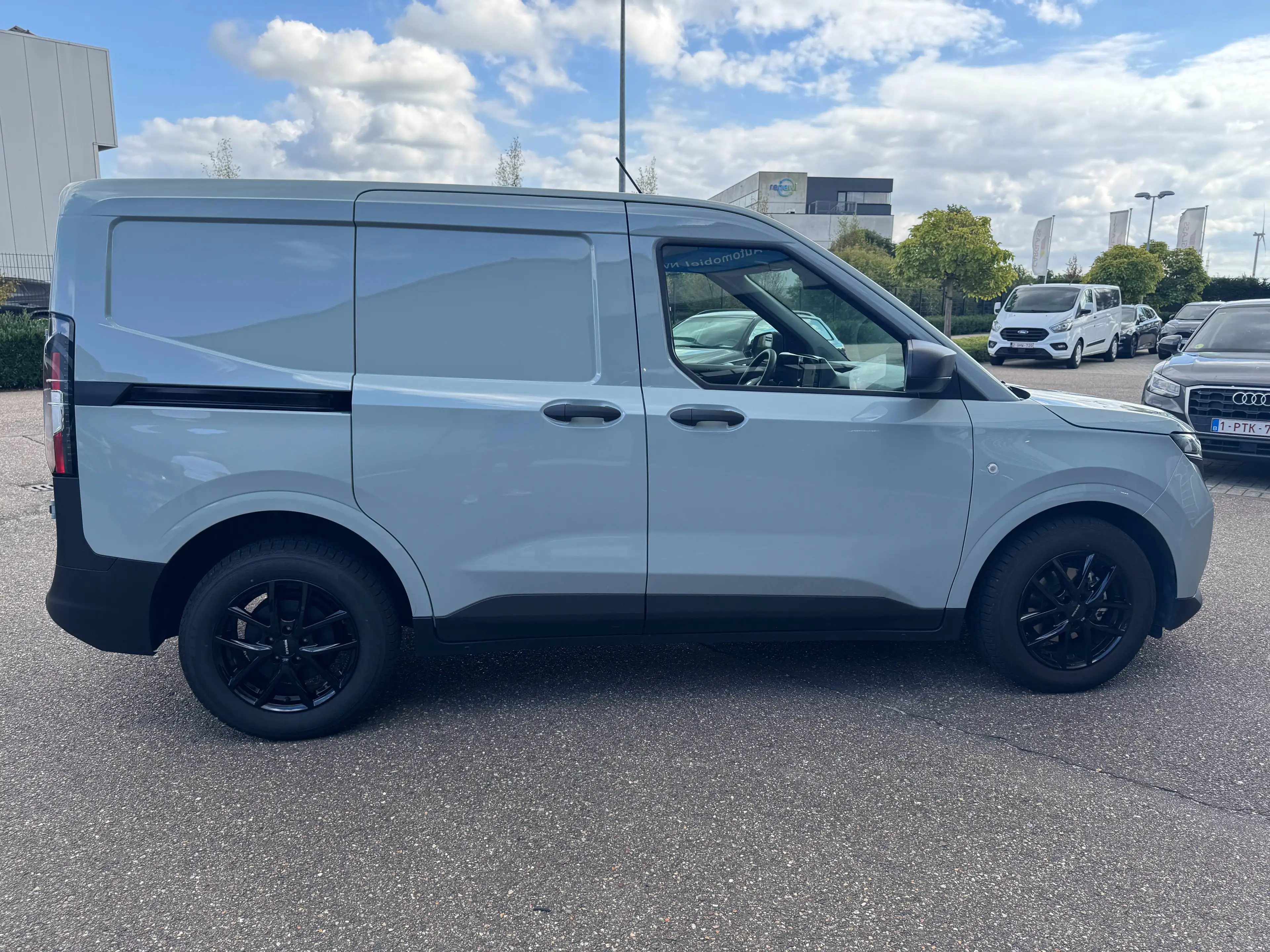 Ford Transit Courier Transit Courier 1.0 EcoBoost Trend/Navigatie/5j gar — photo 6