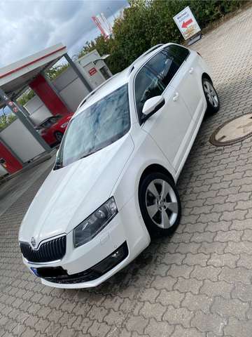Imagine Skoda Octavia Combi 1.4 TSI Green Elegance, Navi, Automatik, etc