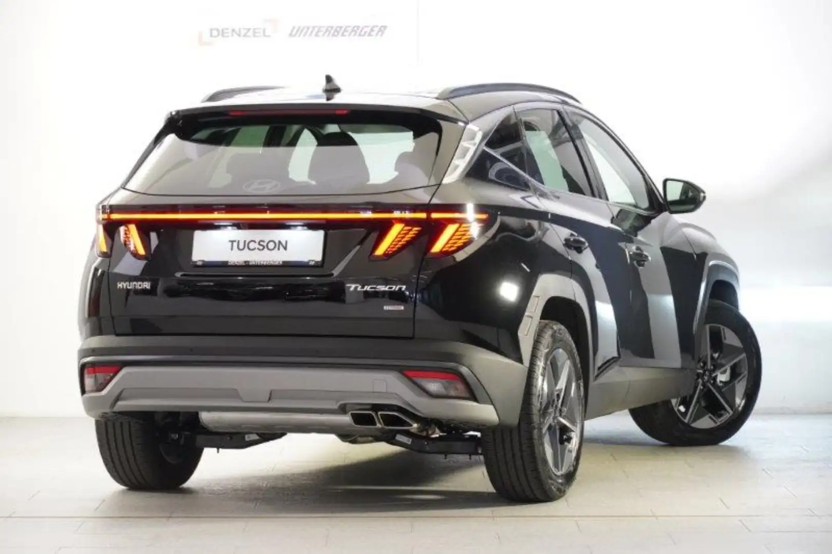 Hyundai TUCSON NX4 GO Plus 1,6 T-GDi 4WD 48V DCT abz. Superbonus Schwarz - 2