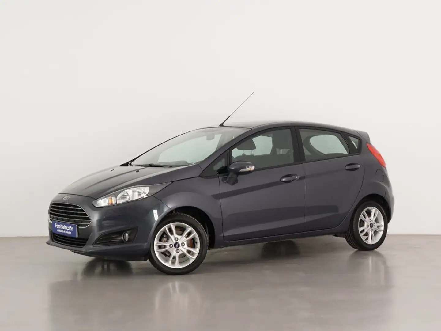 Ford Fiesta Trend 1.25 Duratec 82cv Gris - 1