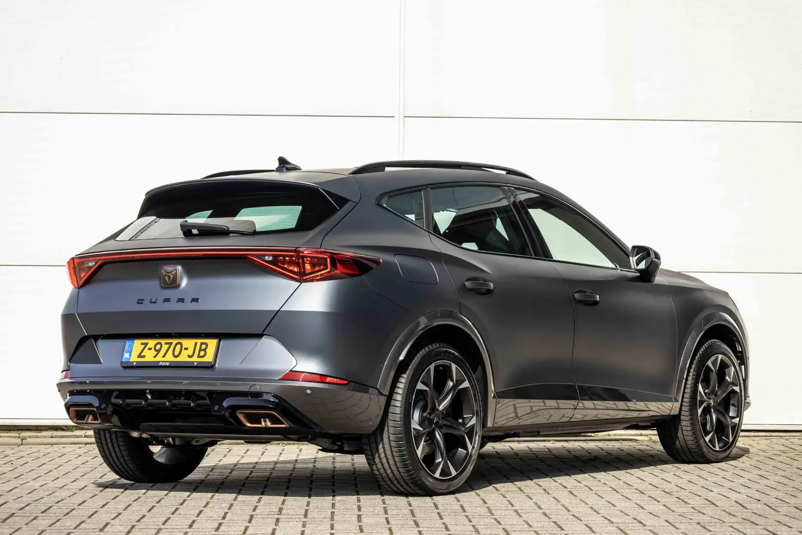 CUPRA Formentor 1.4 TSI 245pk e-Hybrid VZ Performance Limited | Pa Grijs - 2
