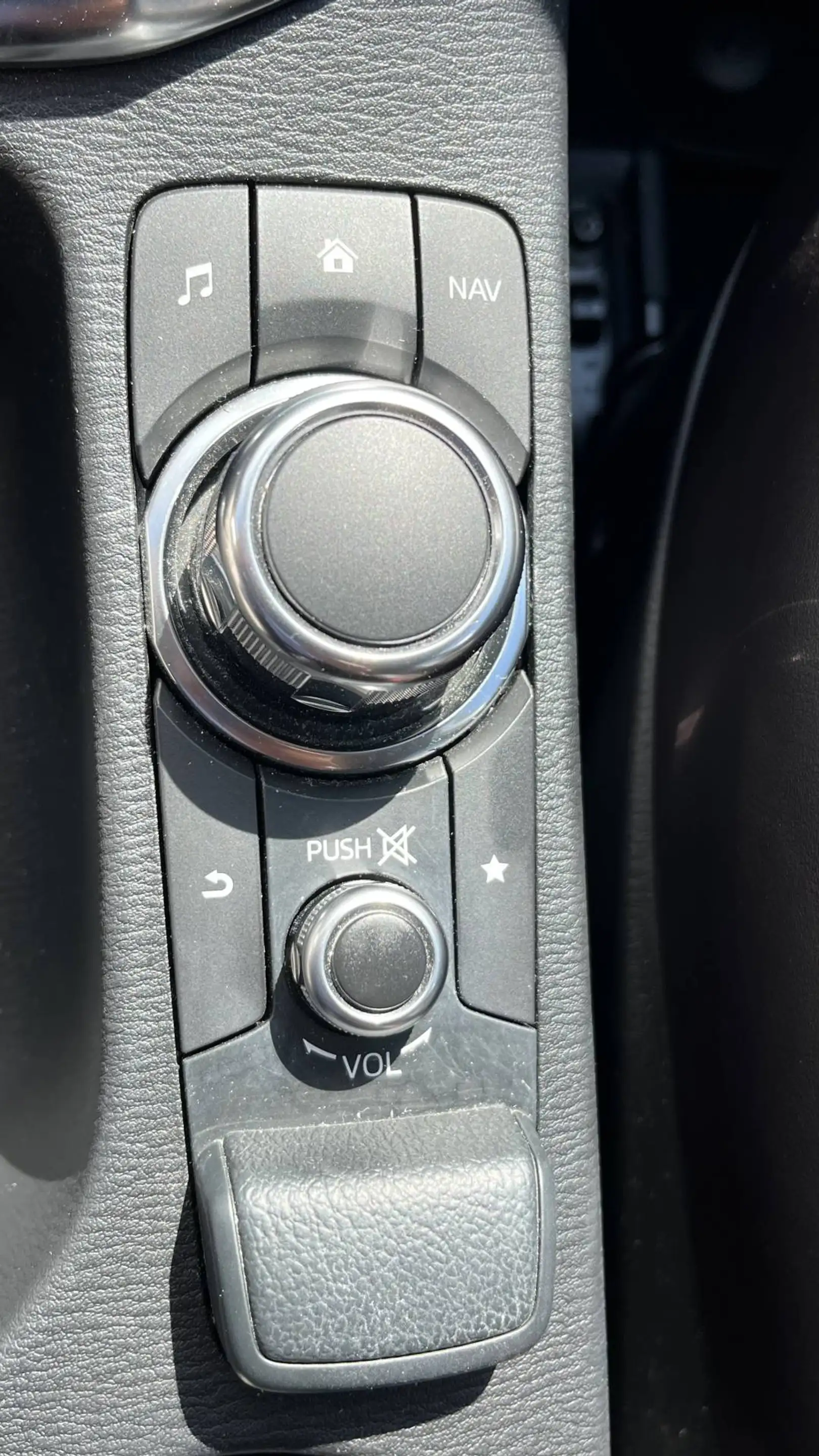 Mazda CX-3 2.0 SkyActiv-G 120 GT-Luxury | Head-up | Getinte r — photo 12