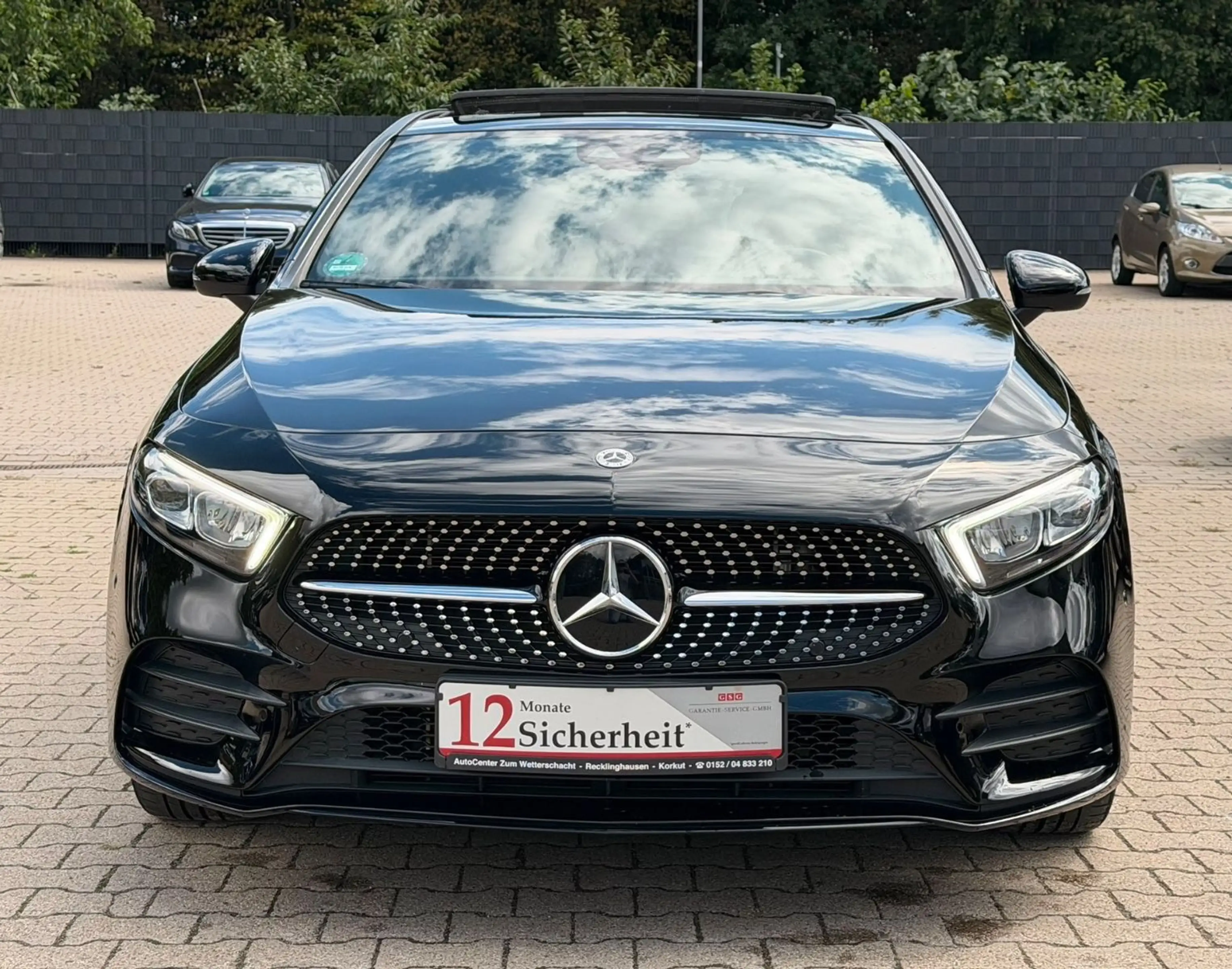 Mercedes-Benz A 250 e AMG LINE 8G-DCT-PANODACH-WIDESCREEN-LED- — photo 4
