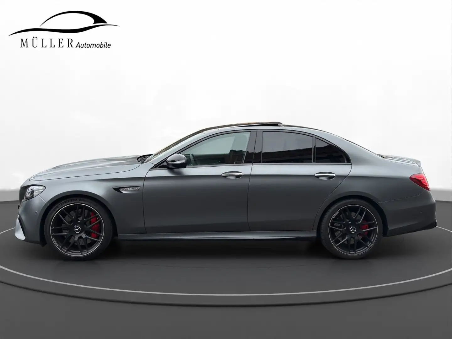 Mercedes-Benz E 63 AMG E 63 S AMG 4Matic+ Magno Grau Night Pano Luft Gris - 2
