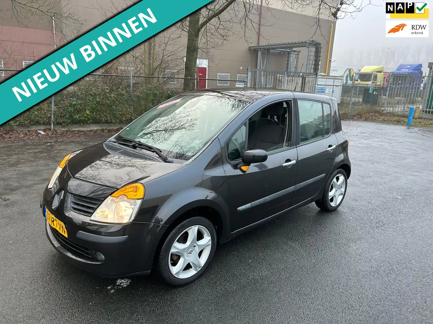 Renault Modus 1.4-16V Privilège Luxe Zwart - 1