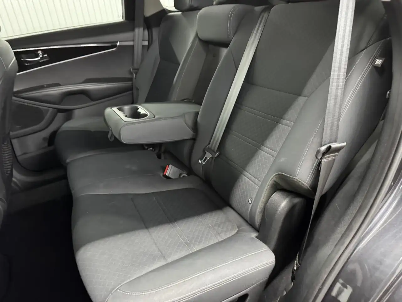 Kia Sorento снимка Kia Sorento