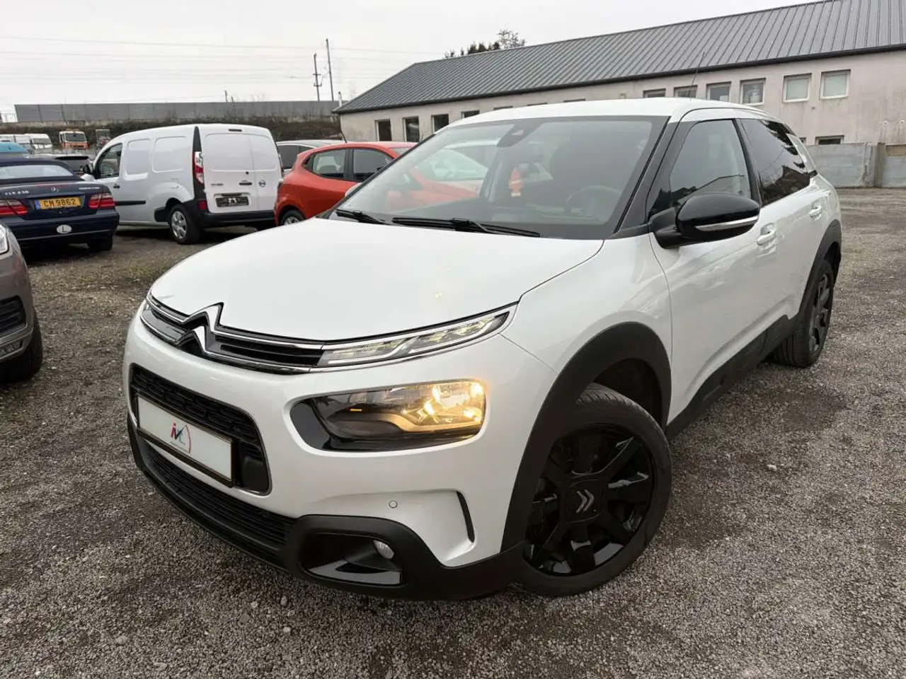Citroen C4 Cactus 1.2 SHINE 110CV MANU