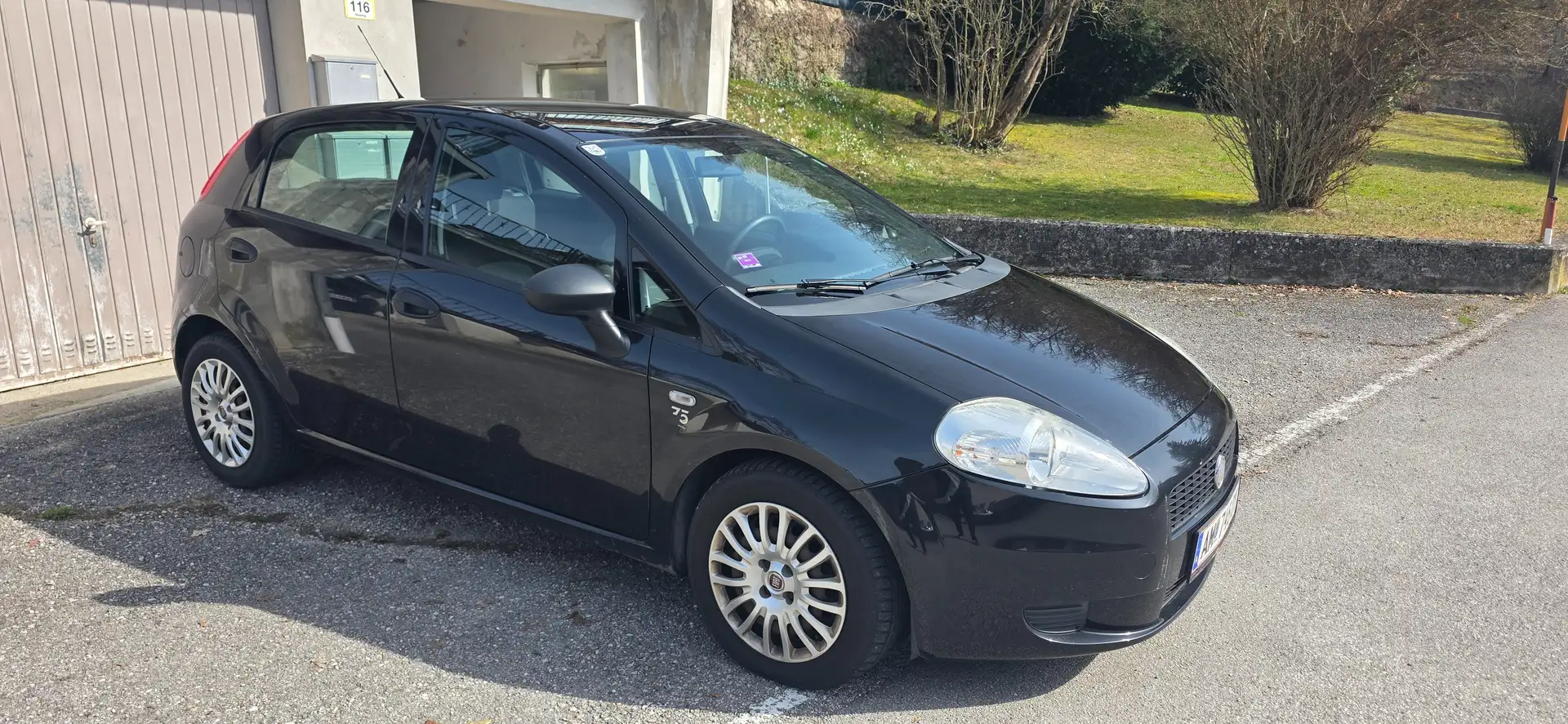 Fiat Grande Punto Grande Punto 1,2 MYLIFE MYLIFE Schwarz - 2