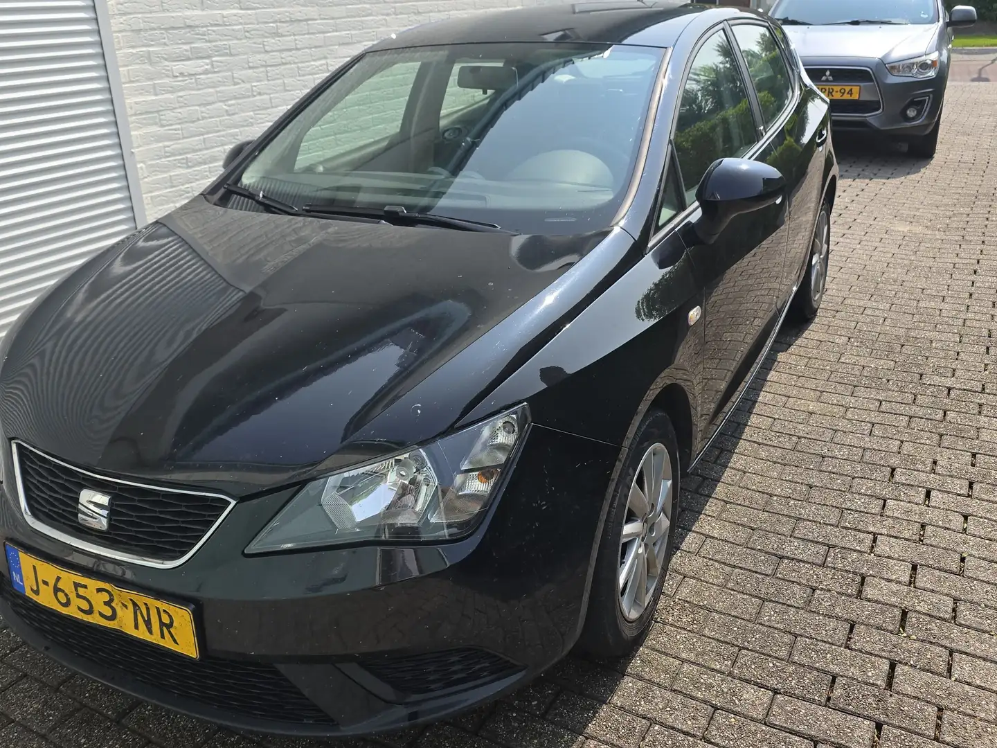 SEAT Ibiza Ibiza 1.0 MPI Reference Zwart - 2