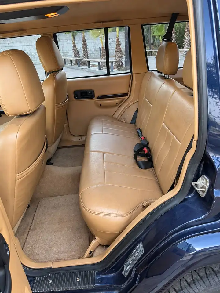 Jeep Cherokee 4.0, foto 11