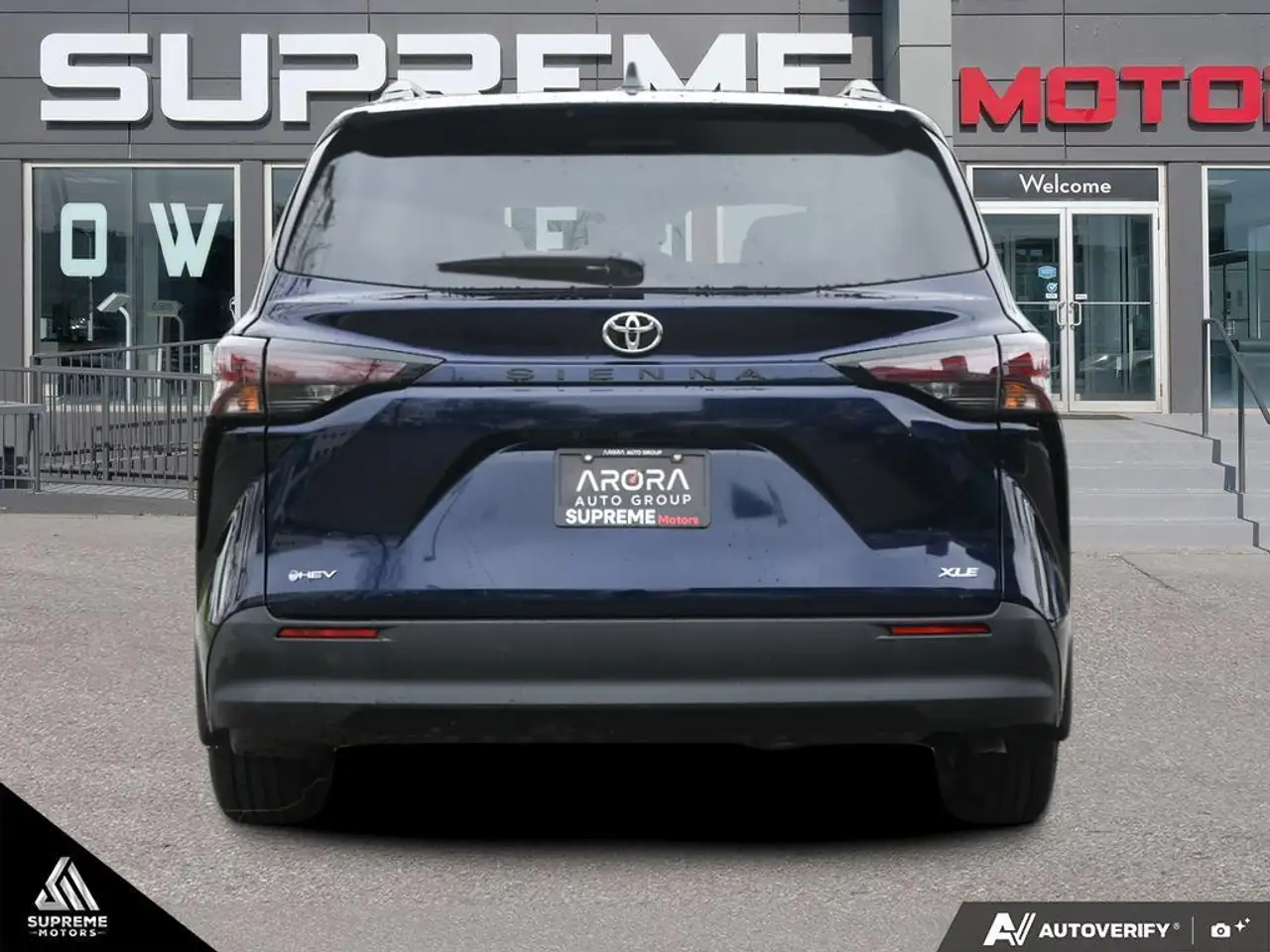 Toyota Sienna fotografie Toyota Sienna