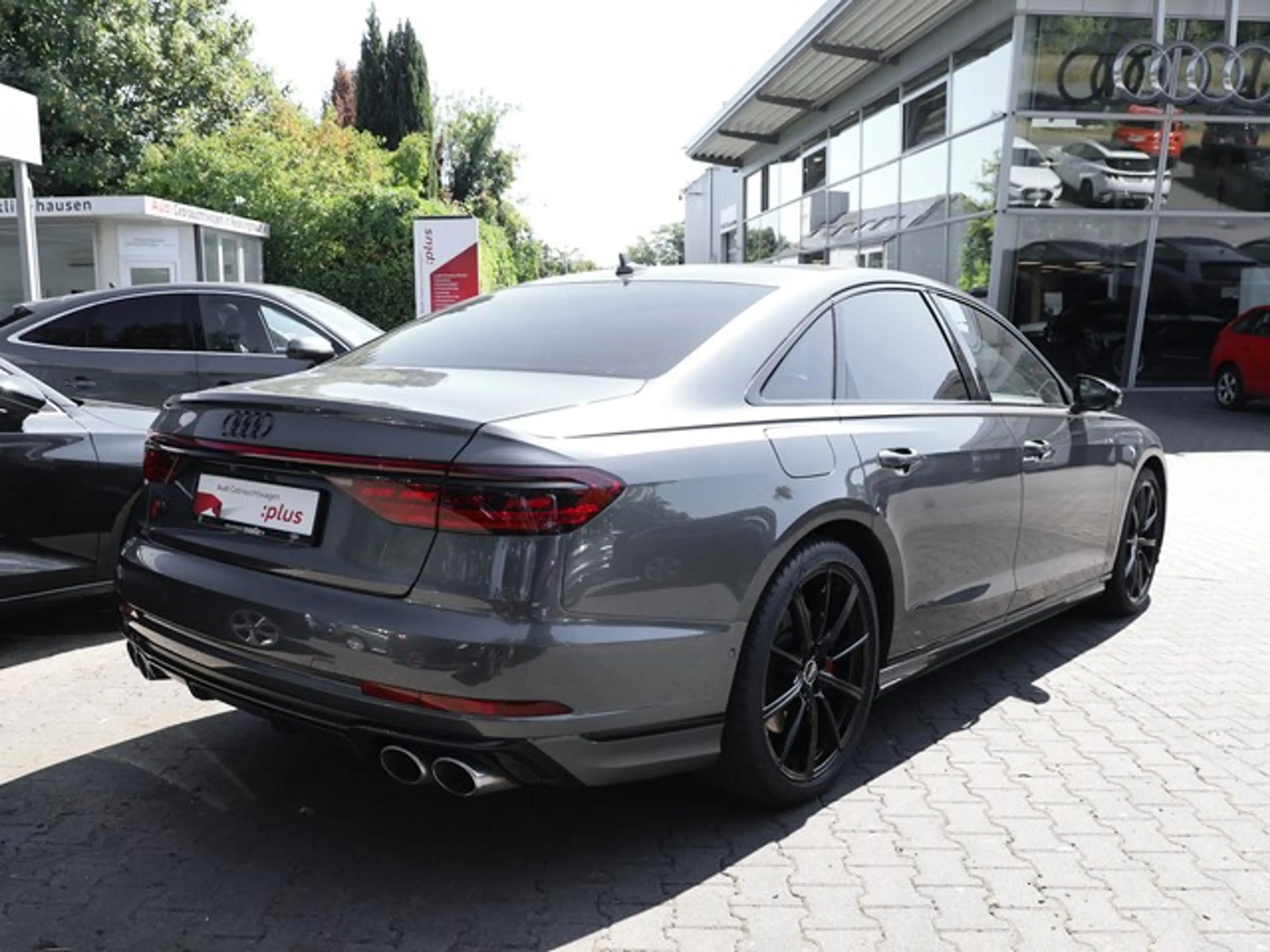 Audi S8 TFSI LM21 AHK ACC HD Matrix Pano B&O HUD Standhzg — photo 3