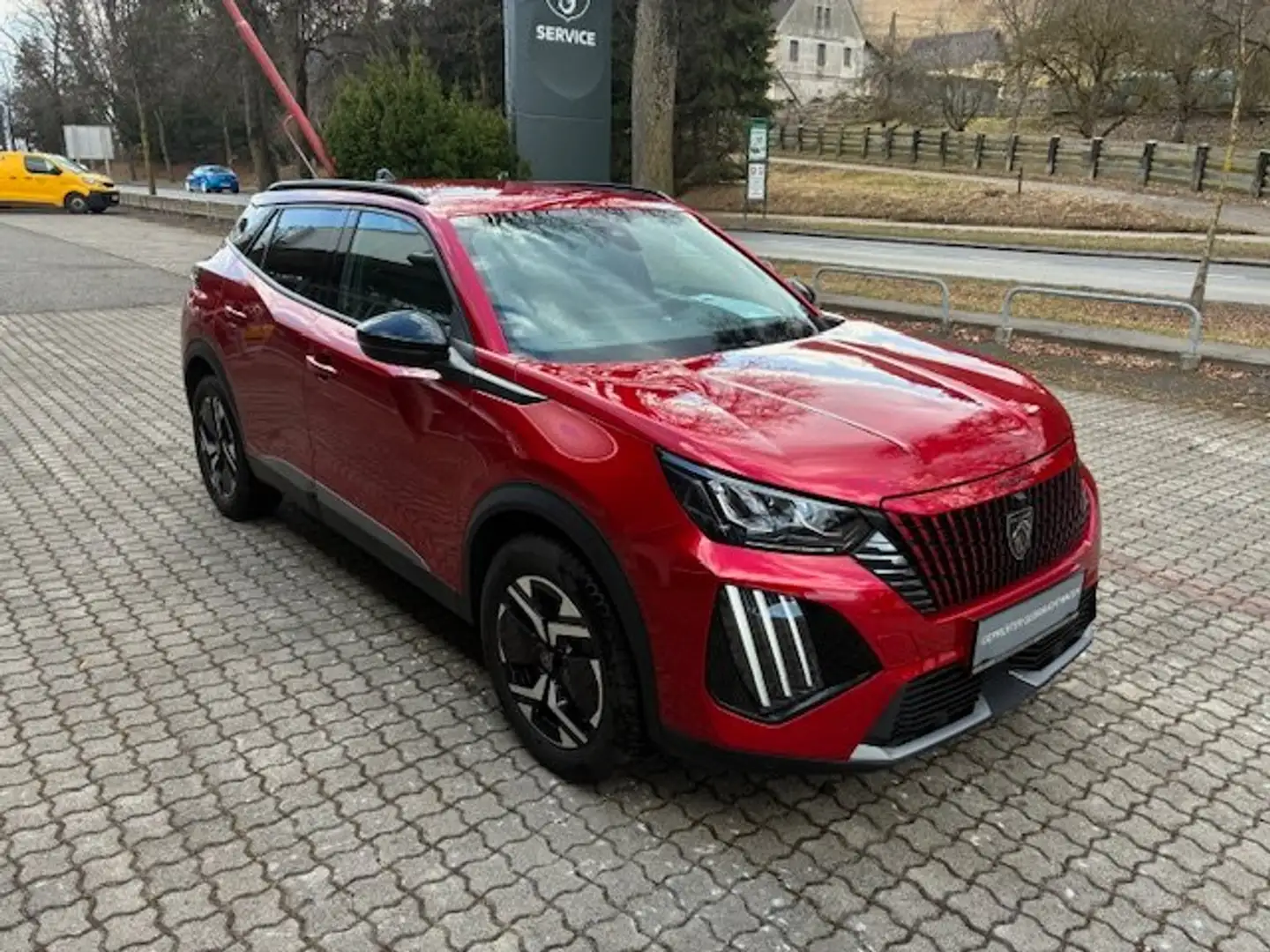 Peugeot 2008 PureTech 130 S&S Allure EAT8 *TOP AUSSTATTUNG* Rot - 1