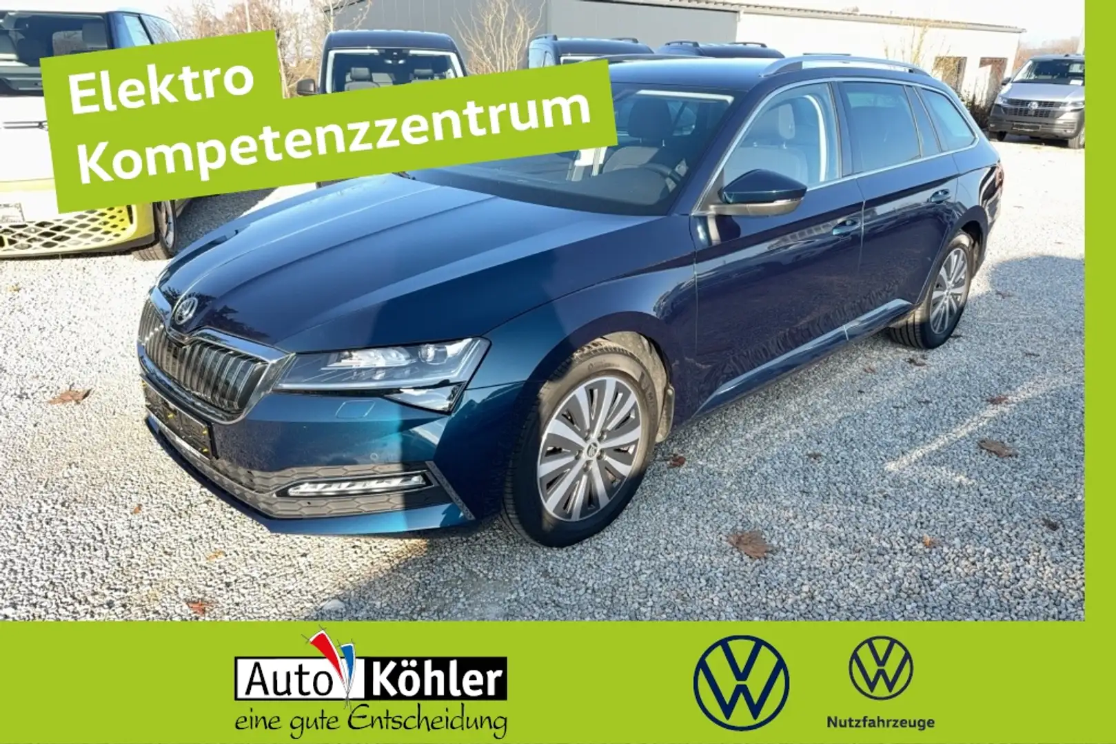 Skoda Superb Combi iV Style eTSi CarPlay/ACC/AHK/LED Negro - 1