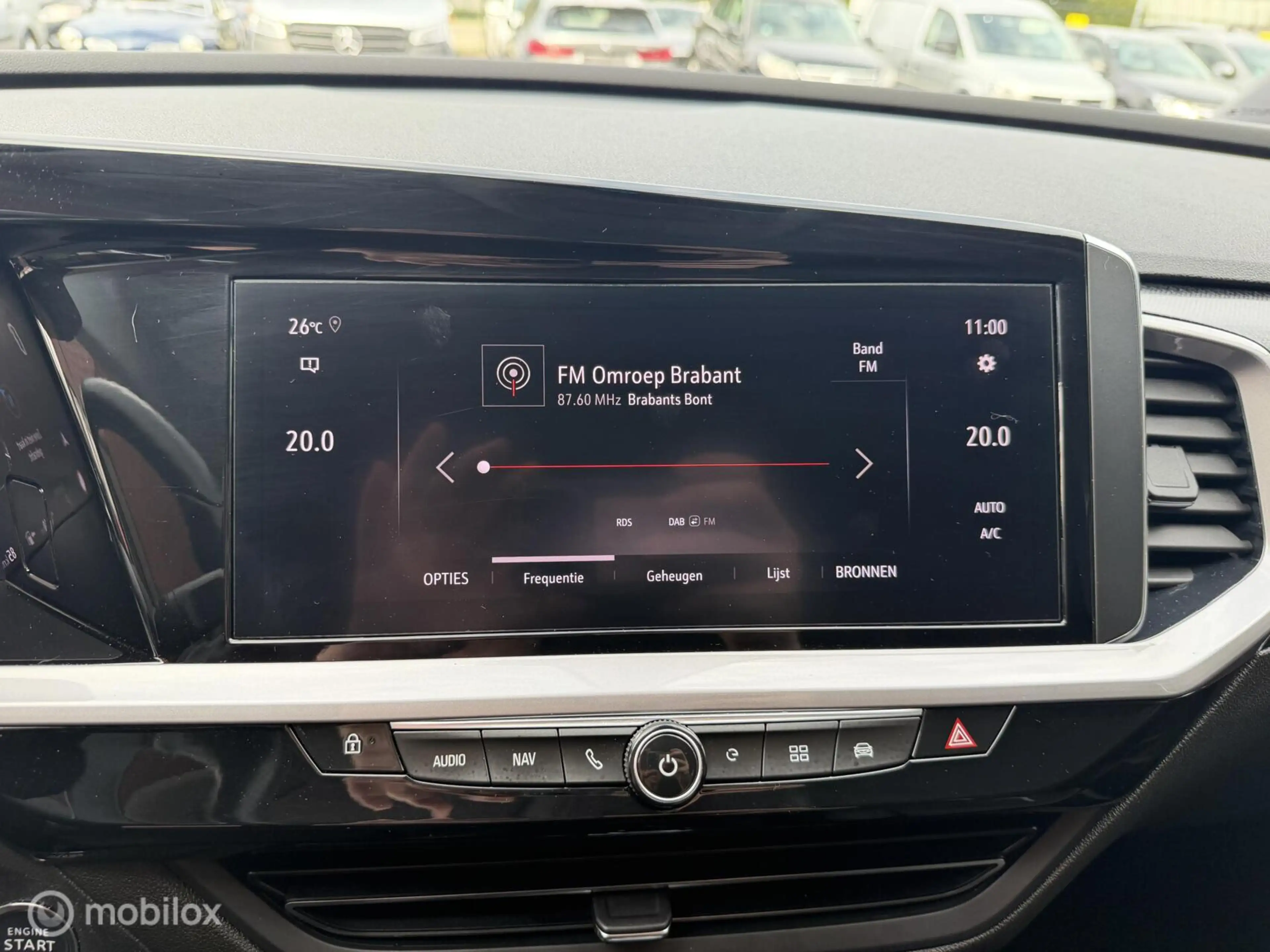 Opel Grandland 1.6 Turbo Plug-In Hybrid 4x4 GSe 300PK — photo 13