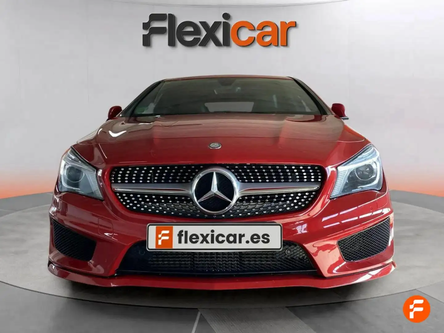 Mercedes-Benz CLA 220 Shooting Brake 220d 4Matic 7G-DCT Rojo - 2
