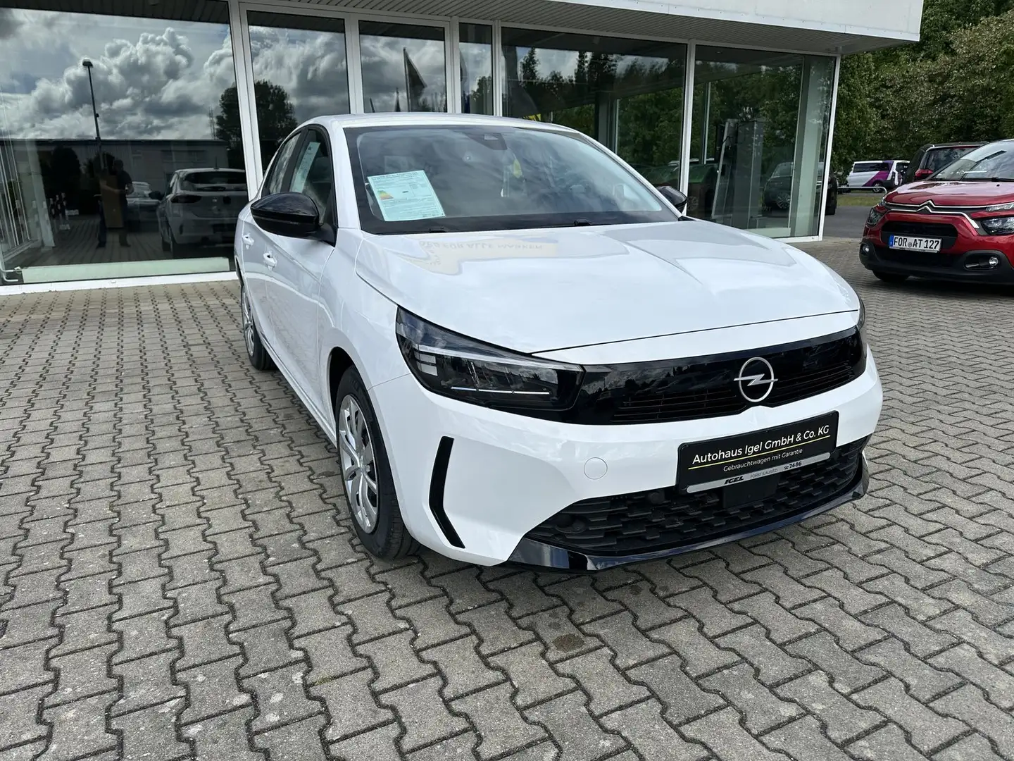 Opel Corsa Klimaanlage, Sitzheizung, PDC hinten, LED Blanco - 2