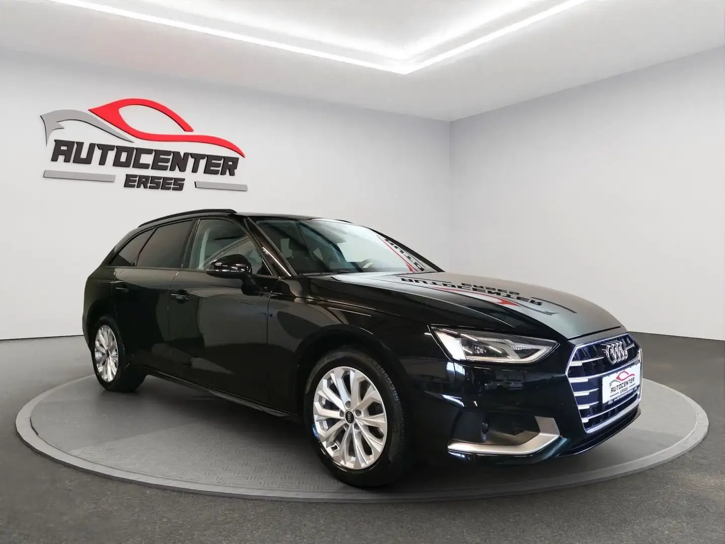 Audi A4 30 TDI advanced Navi LED PDC SHZ 1-Hand Noir - 1
