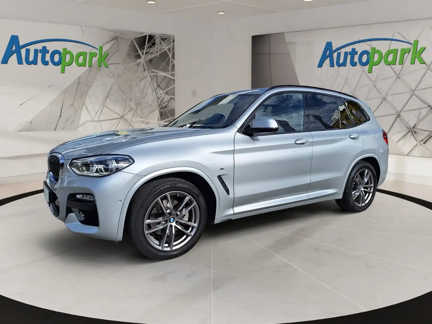 BMW X3 xDrive 20d M Sport Grijs - 1