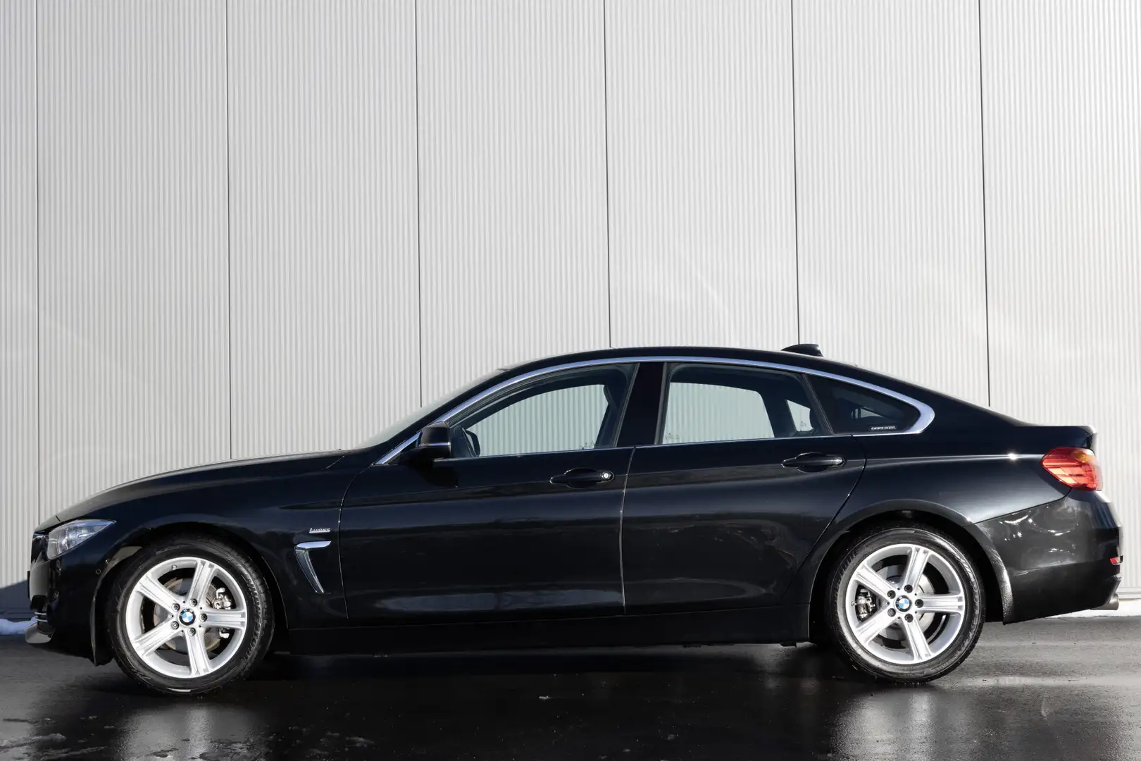 BMW 420 4-serie Gran Coupé 420i | LEDER | NAVI | NL- AUTO Noir - 2