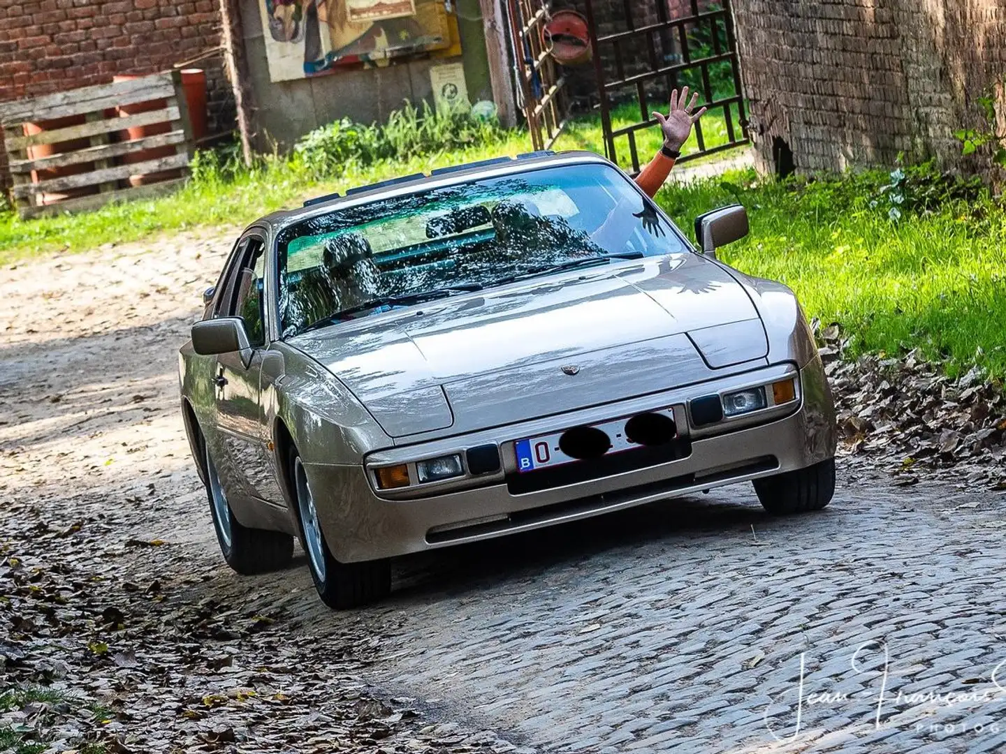 Porsche 944 Phase 2 Beige - 1