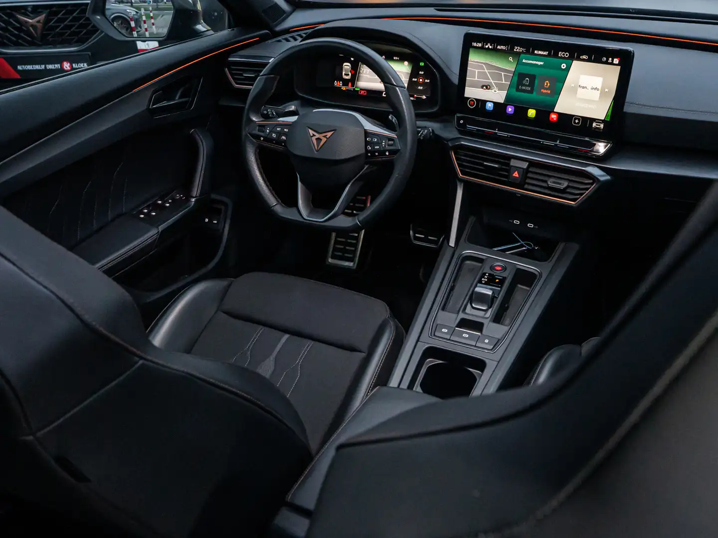 CUPRA Formentor 1.4 e-Hybrid VZ Copper Edition PANO ELEK TREKHAAK Bleu - 2