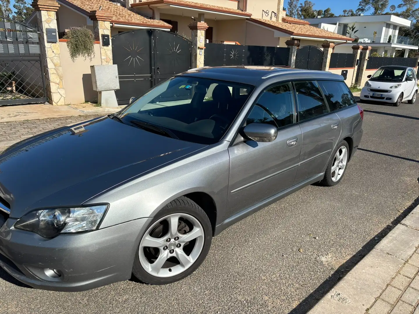 Subaru Legacy Legacy IV 2003 SW SW 2.0 165cv mt Grau - 1