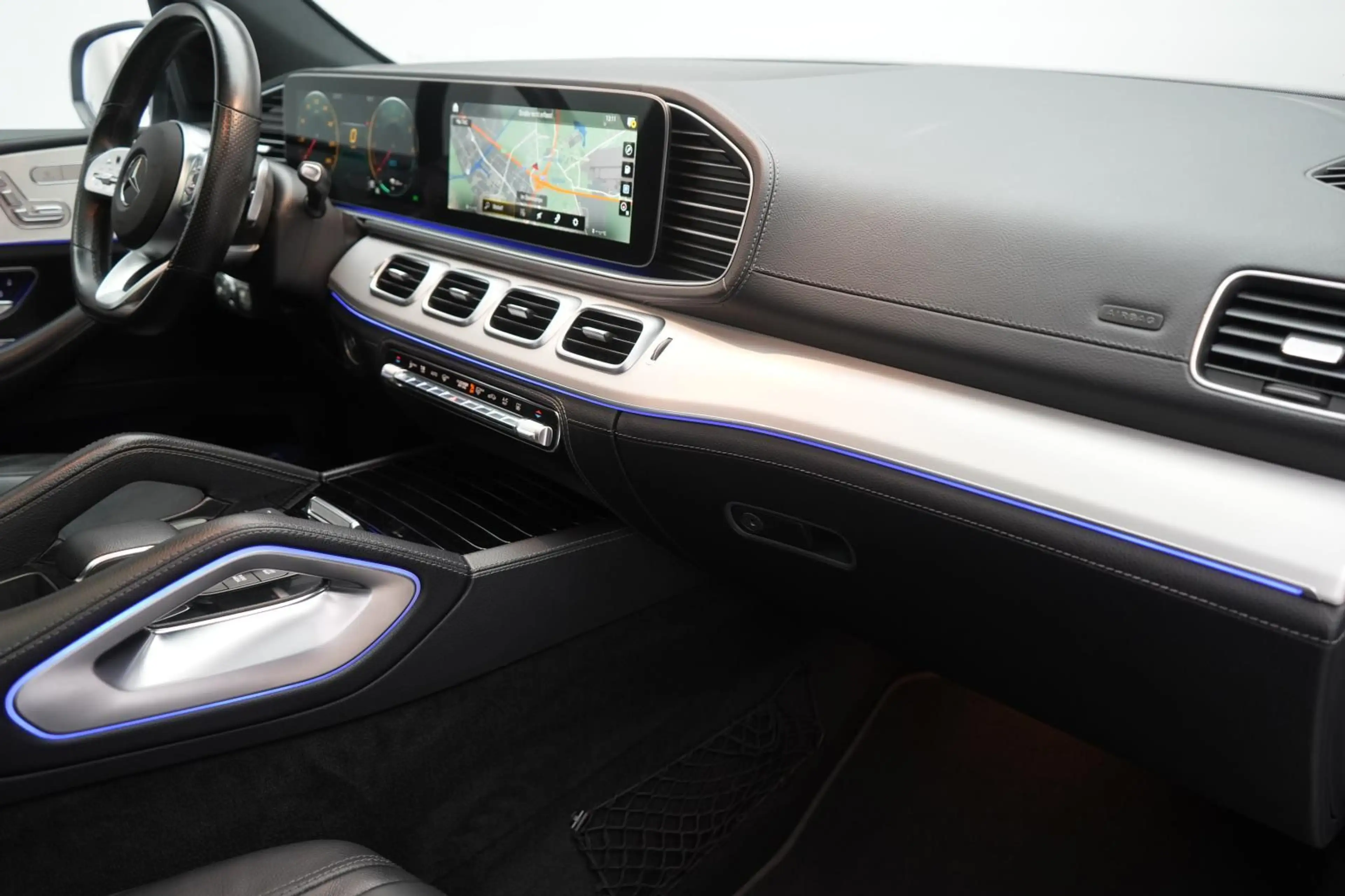 Mercedes-Benz GLE 350 de 4Matic AMG Leder/Temp/Burmester/Pano/ — photo 8