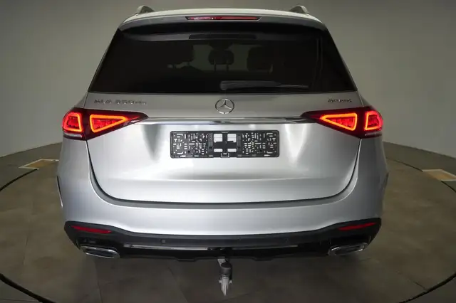 Mercedes-Benz GLE view 5