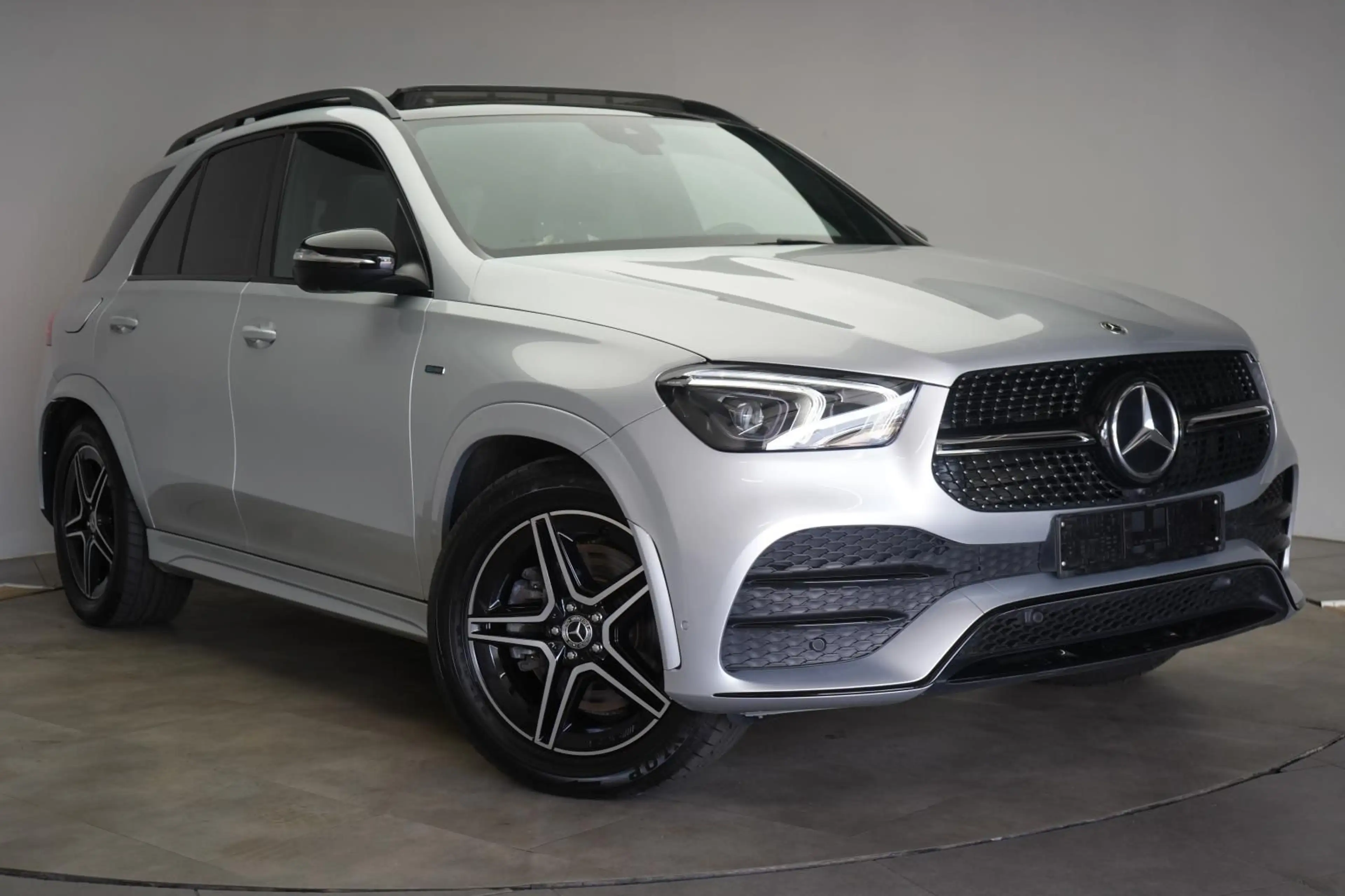 Mercedes-Benz GLE 350 de 4Matic AMG Leder/Temp/Burmester/Pano/