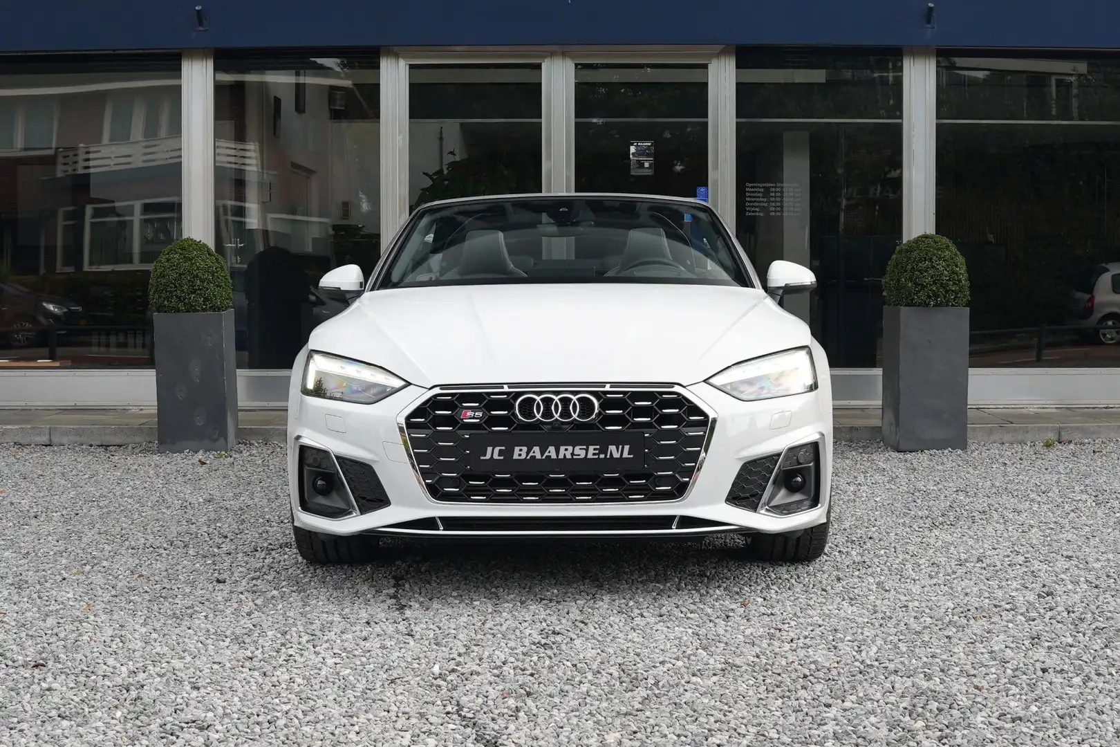 Audi S5 Cabrio 3.0 TFSI Quattro Wit - 2