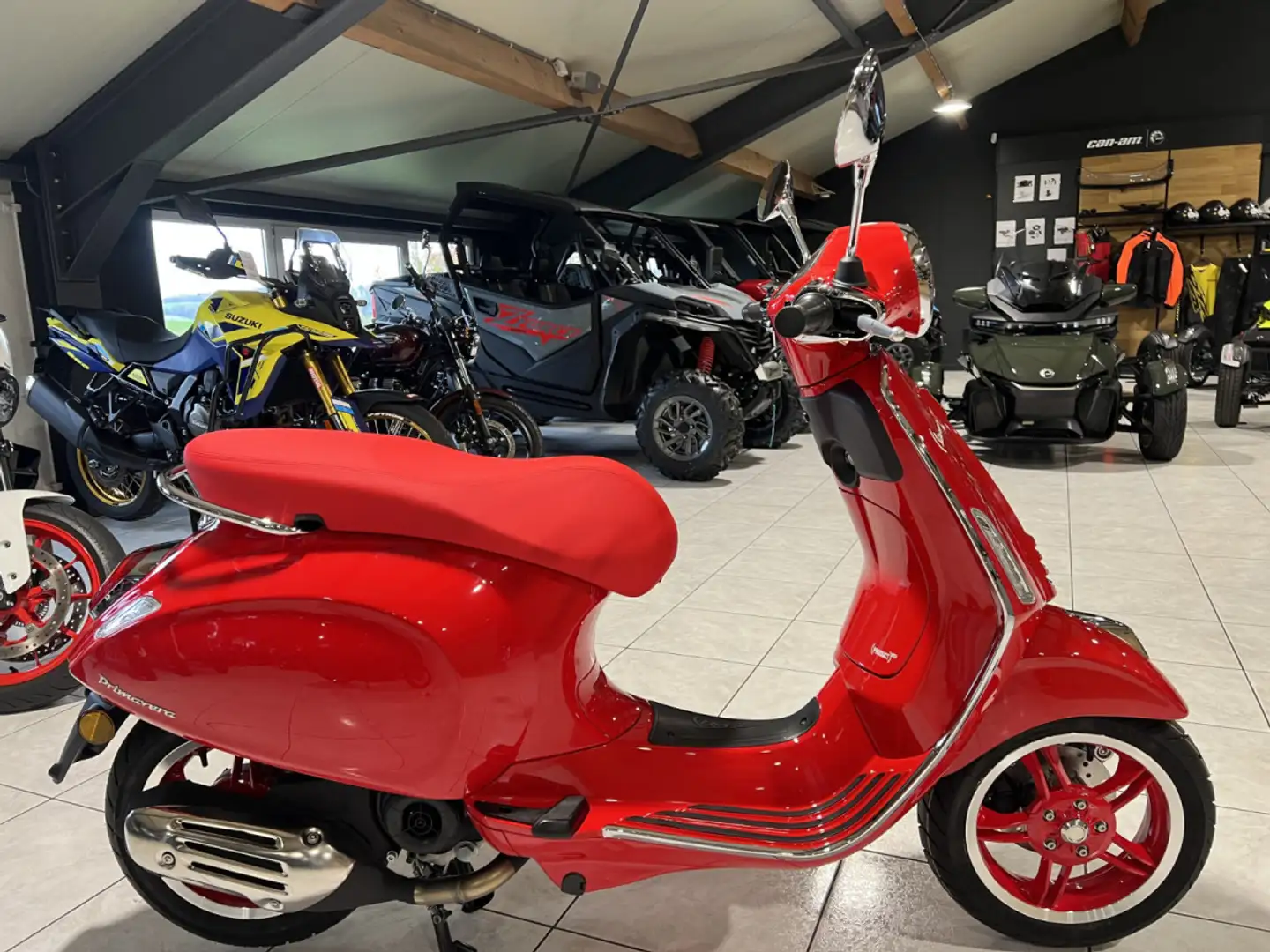Vespa Primavera 50 RED classe B 45 Km/h Roşu - 1