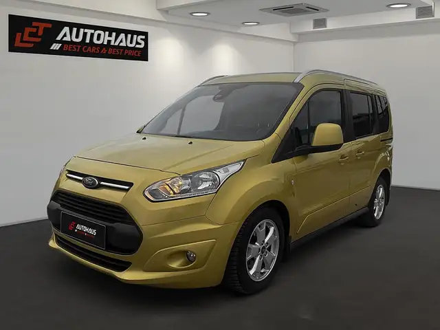 2017 Ford Tourneo Connect in Yellow for sale
